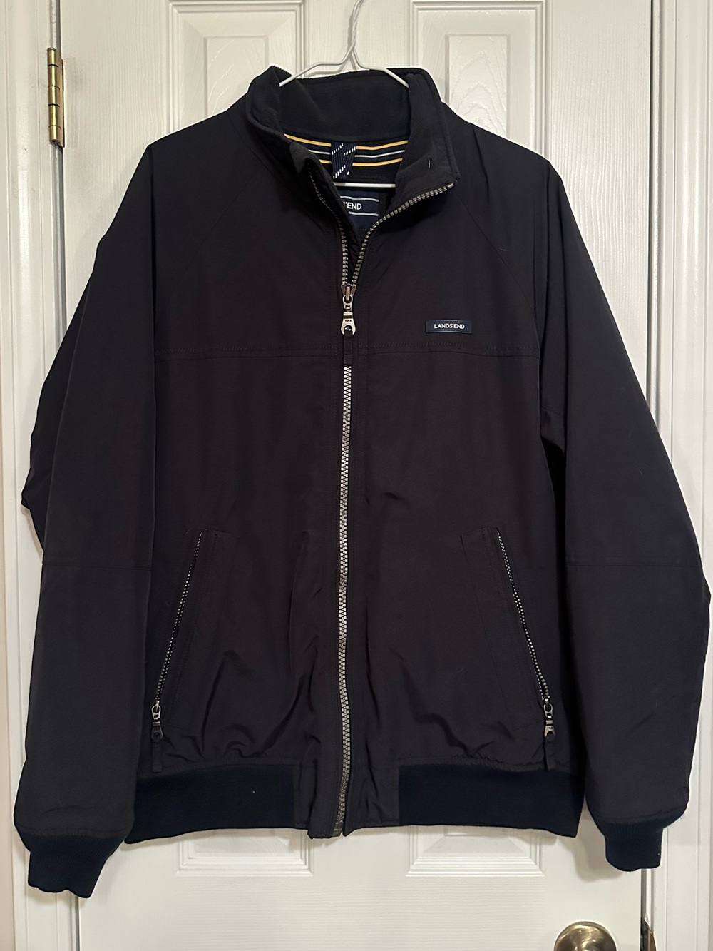 Lands' End Men's Black Zip-Up Jacket. Sz Med